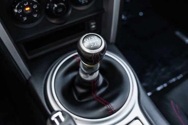 Used 2013 Scion FR-S image 10