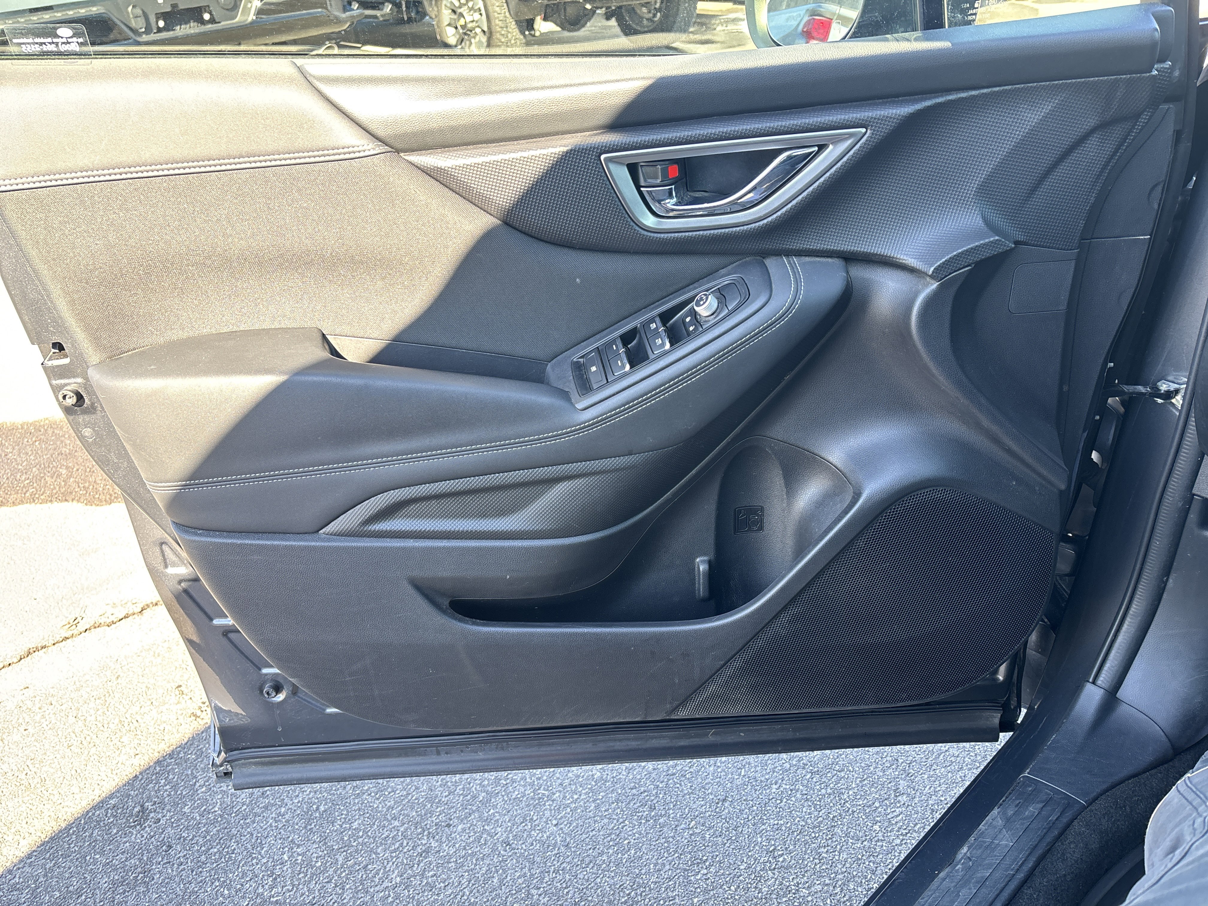 Used 2020 Subaru Forester Premium image 15