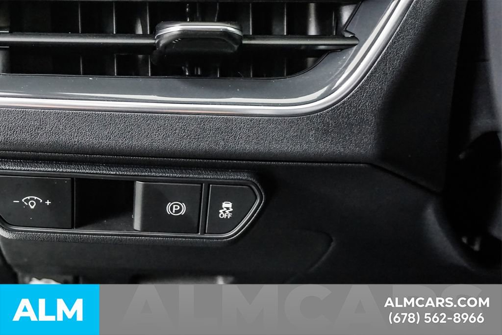 Used 2025 Kia K4 EX image 31