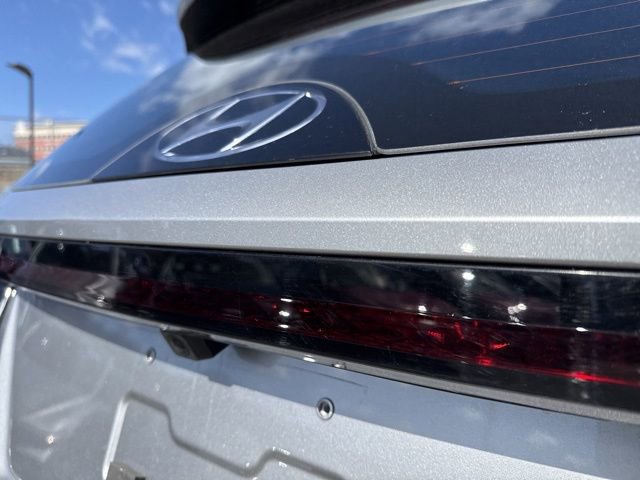 Used 2023 Hyundai Tucson SE image 11