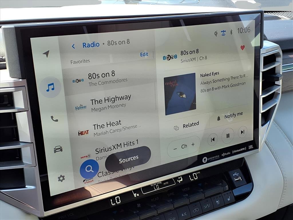 Used 2024 Toyota Sequoia Capstone image 6