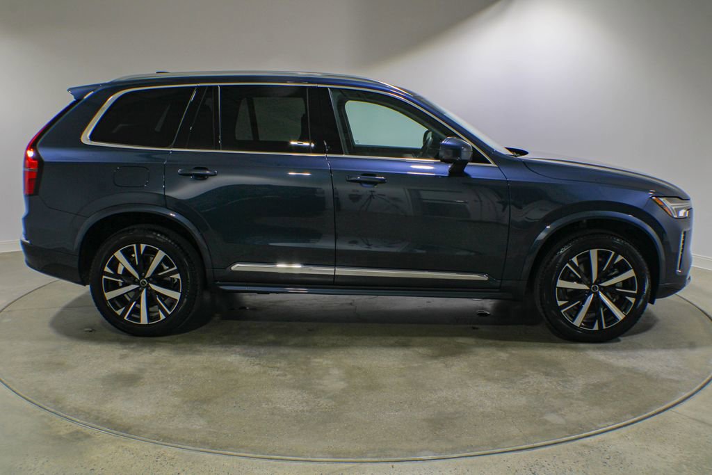 Used 2026 Volvo XC90 B6 Core w/ Protection Package Premier AWD/4WD image 6