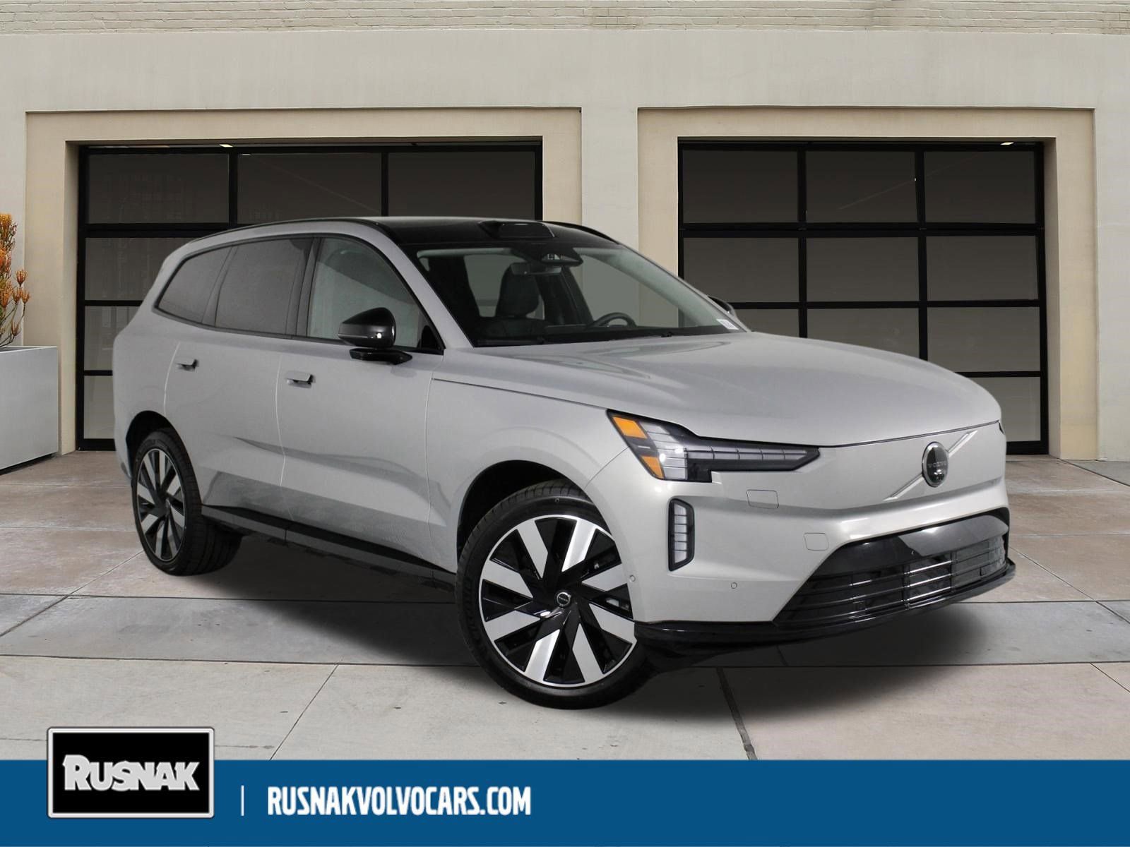 New 2025 Volvo EX90 Plus image 1