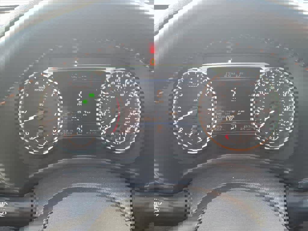 Certified 2021 Nissan Sentra SR image 25