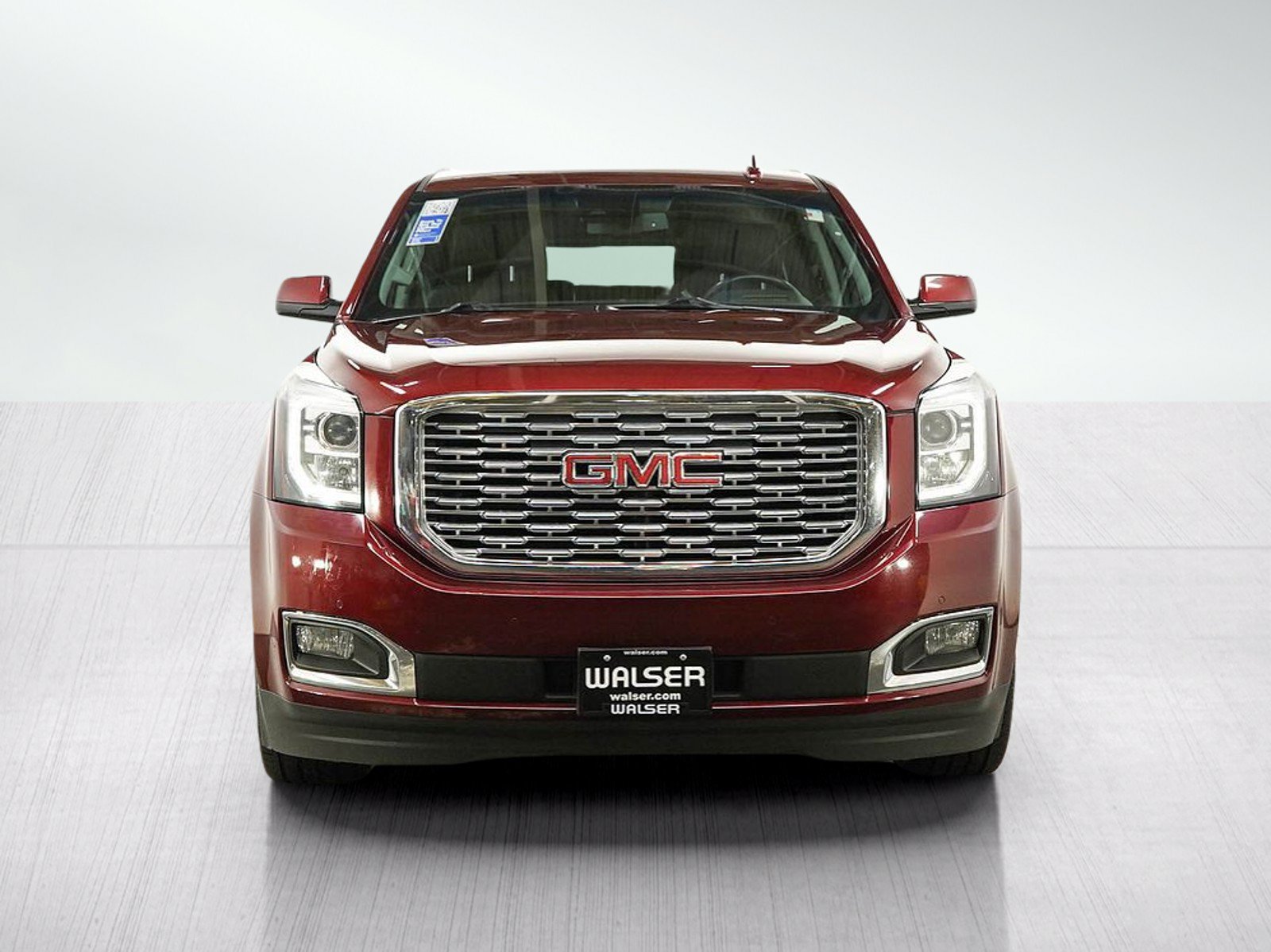Used 2018 GMC Yukon XL Denali w/ Open Road Package AWD/4WD image 8