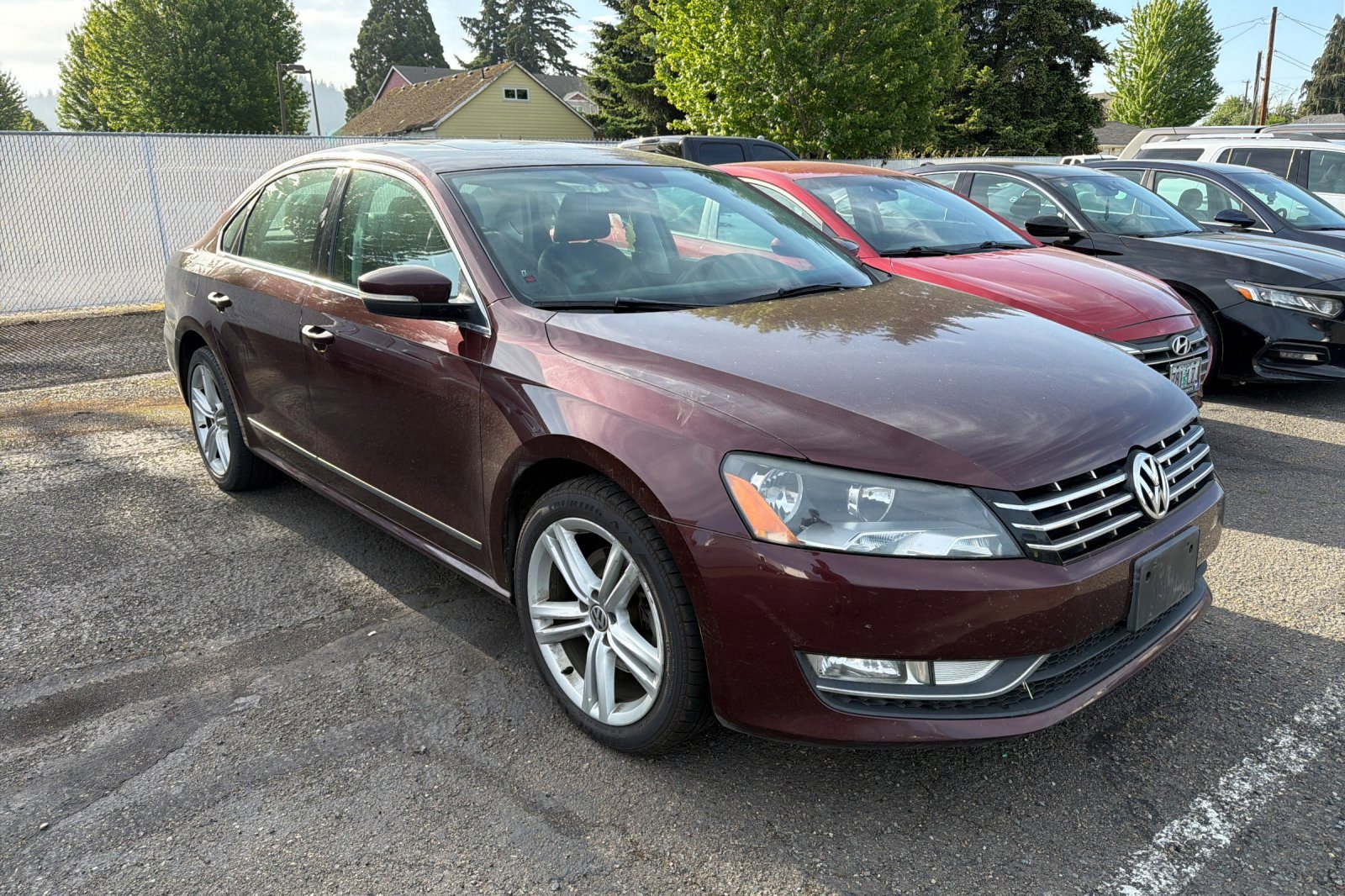 Used 2014 Volkswagen Passat TDI SEL Premium FWD image 2