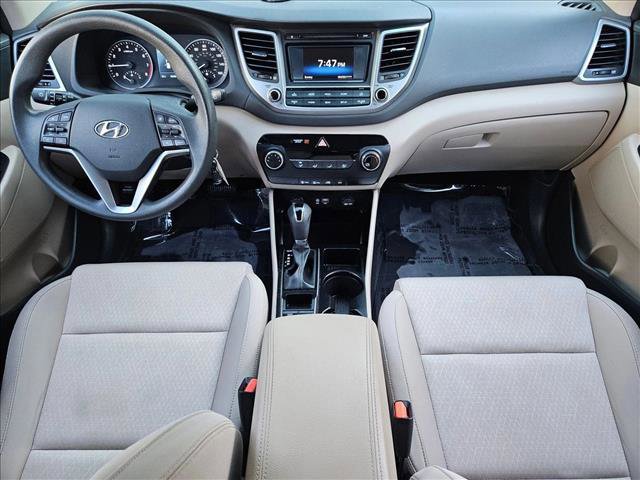 Used 2016 Hyundai Tucson SE w/ Option Group 02 FWD image 16