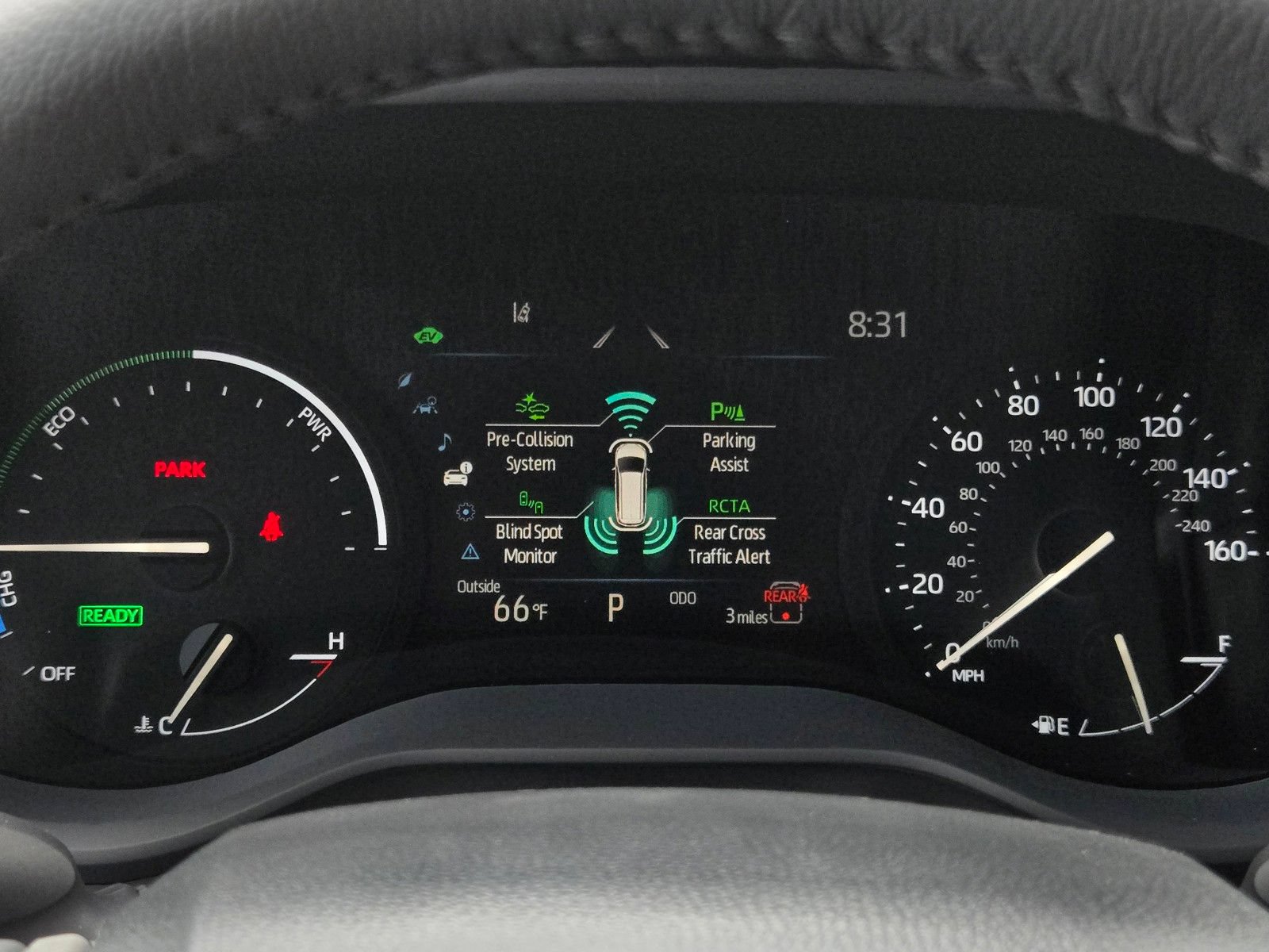 Used 2026 Toyota Sienna XLE FWD image 25