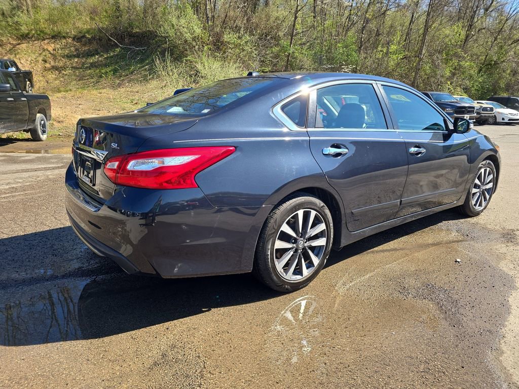 Used 2016 Nissan Altima 2.5 SL w/ 2.5 Technology w/LED Package image 4