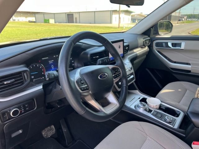 Certified 2023 Ford Explorer XLT AWD/4WD image 6