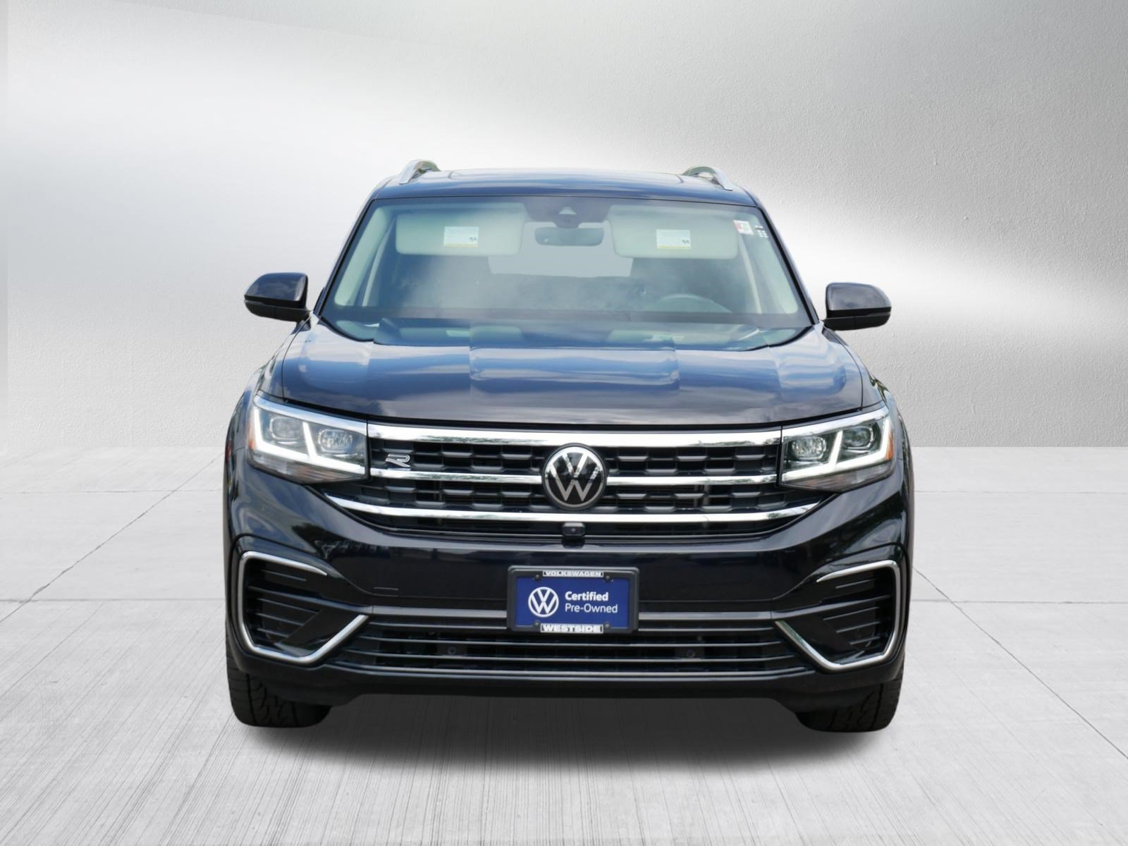 Certified 2023 Volkswagen Atlas SEL Premium AWD/4WD image 2