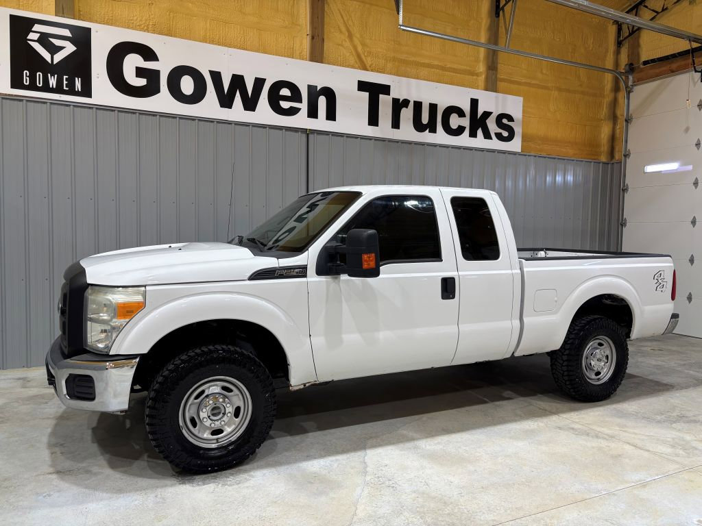 Used 2016 Ford F250 XL w/ Power Equipment Group image 4