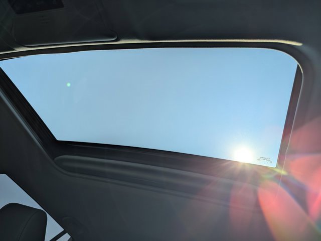 Used 2024 Toyota RAV4 XLE Premium image 27