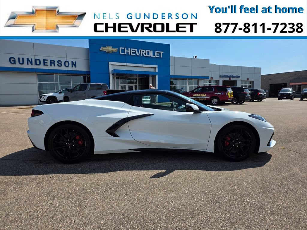 New 2027 Chevrolet Corvette Stingray Convertible RWD image 8