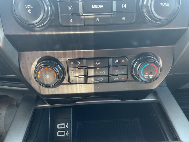 Used 2020 Ford F150 XLT w/ Equipment Group 302A Luxury AWD/4WD image 19