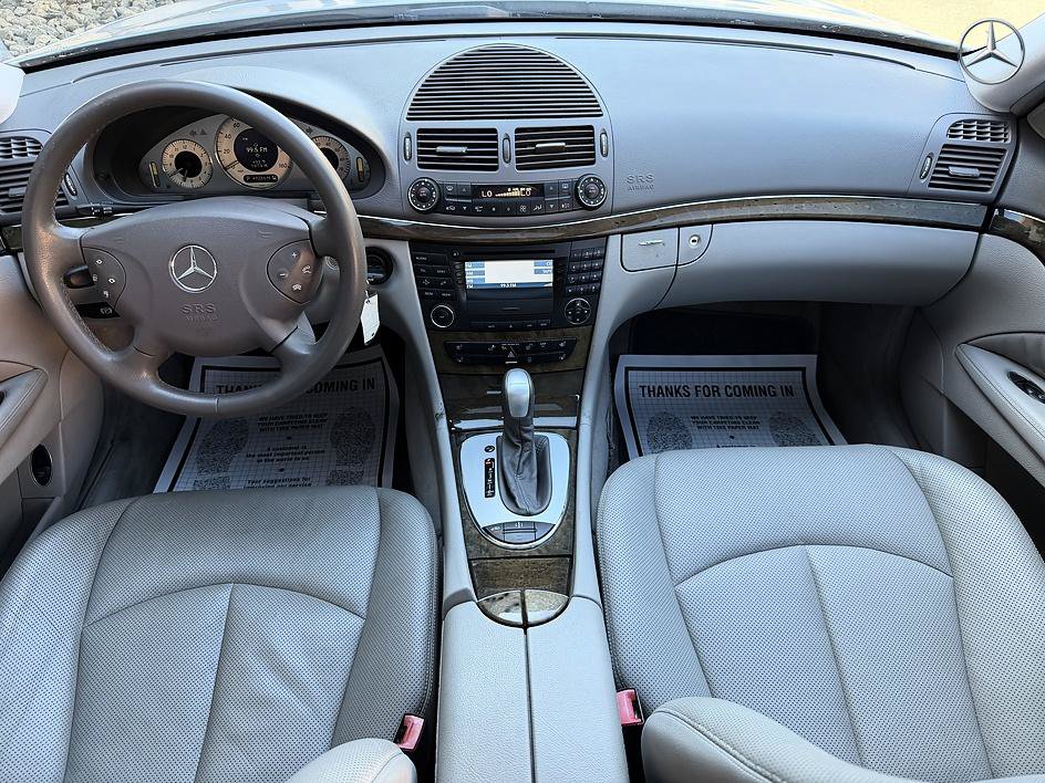 Used 2003 Mercedes-Benz E 500 Sedan w/ X2 Opt Pkg image 9