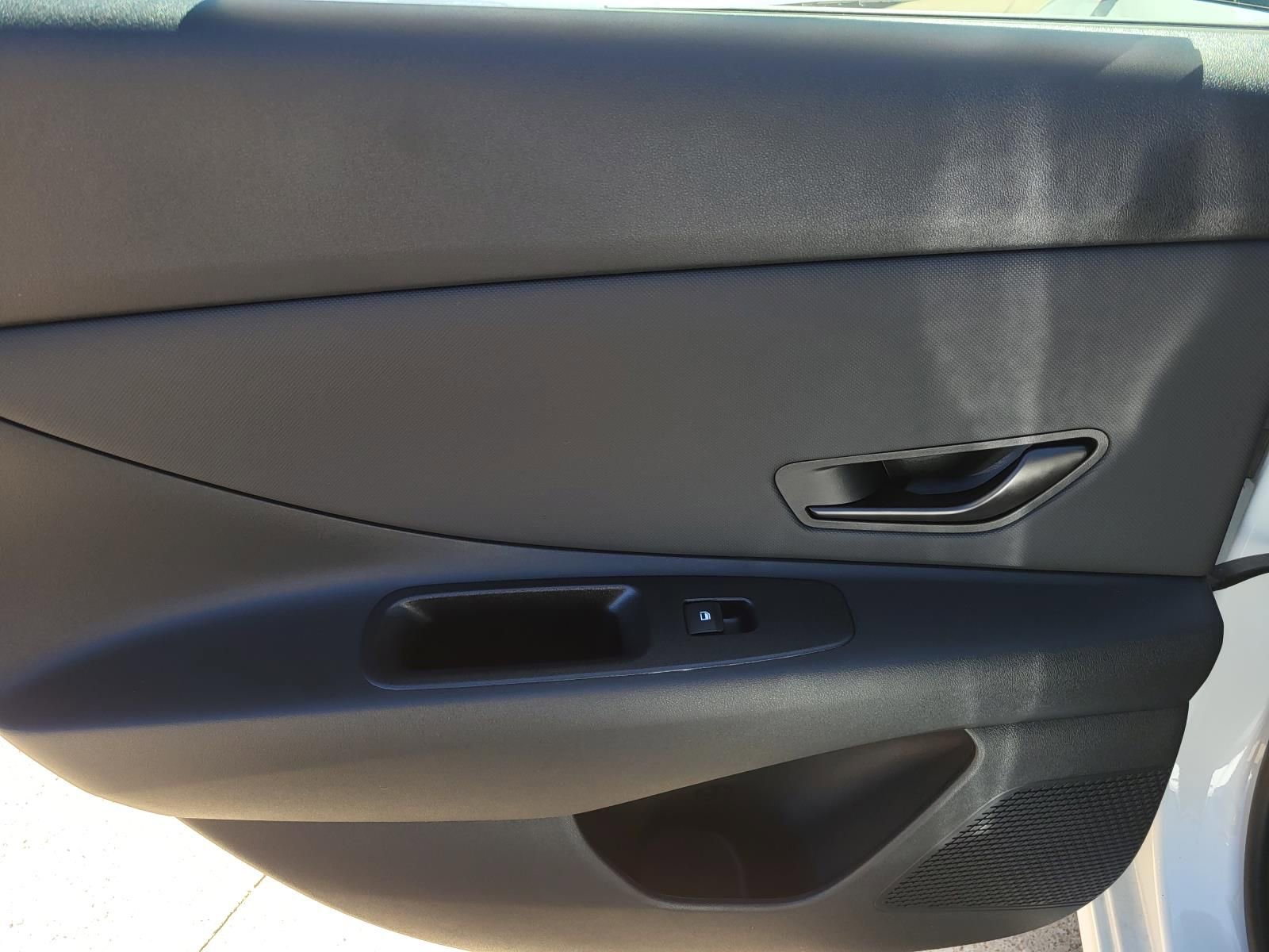 New 2026 Hyundai Elantra SEL Sport image 8