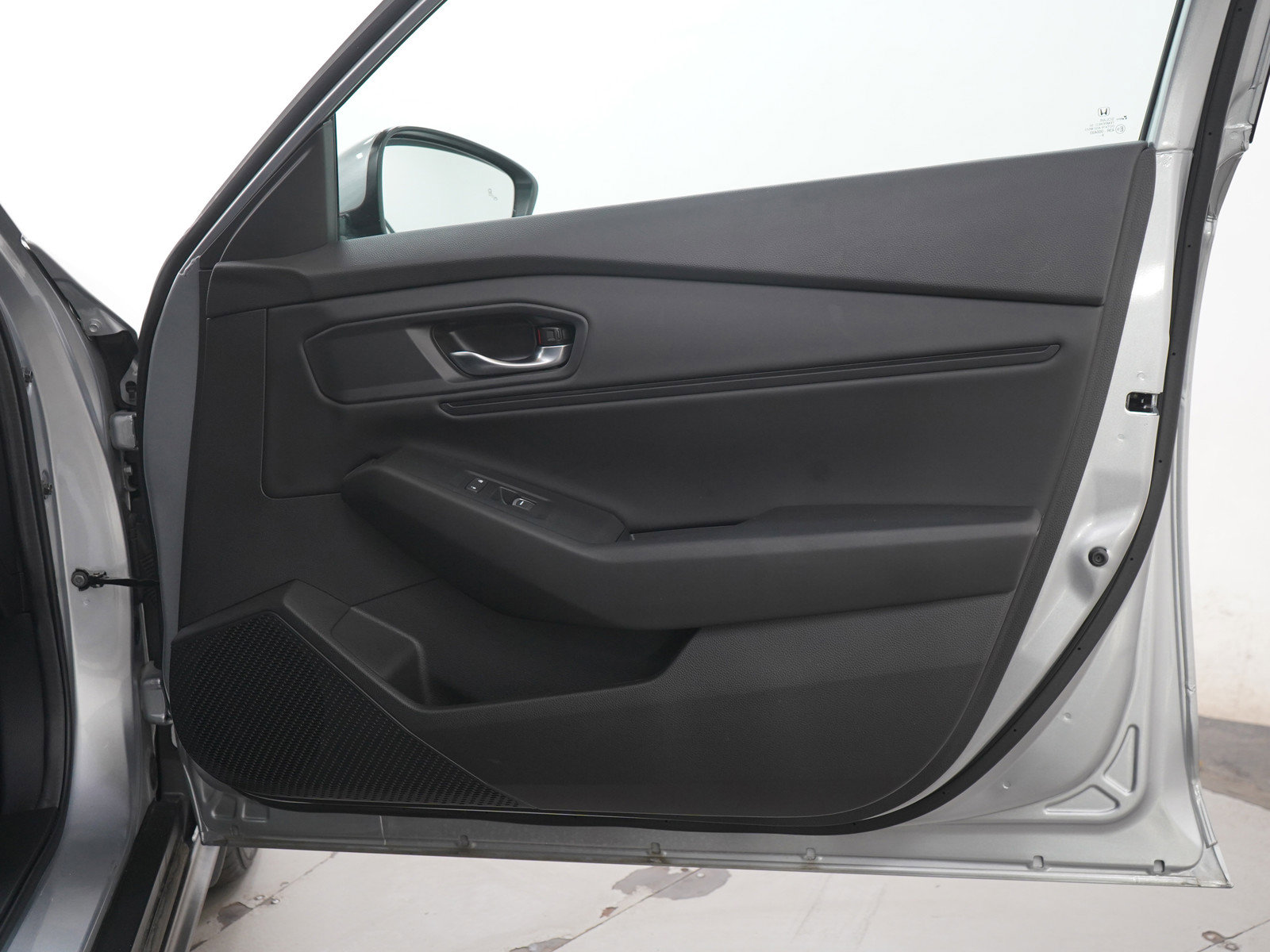 Used 2024 Honda Accord EX image 9