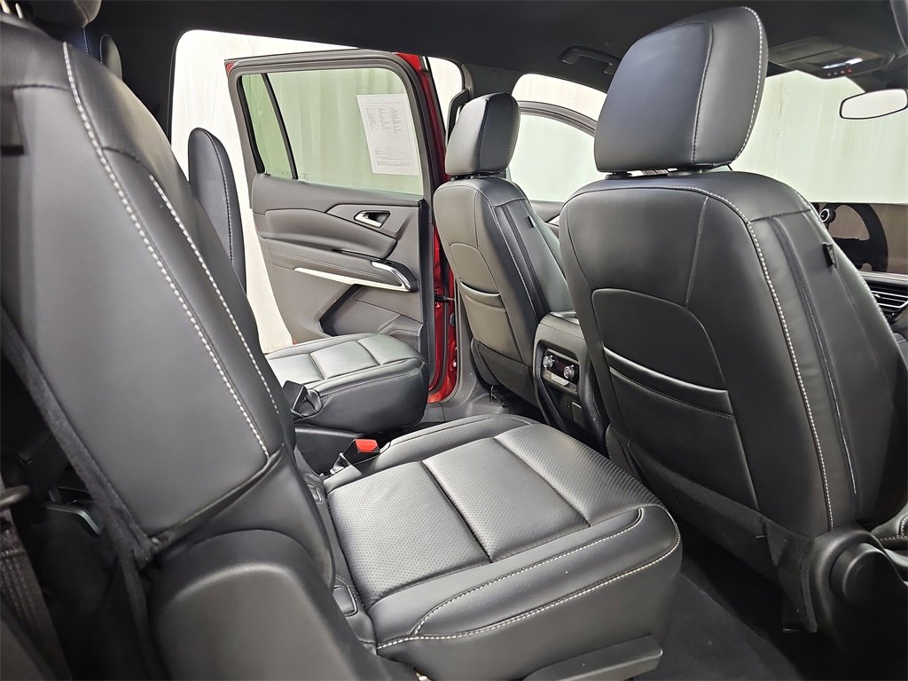 Certified 2024 Chevrolet Traverse LT image 15