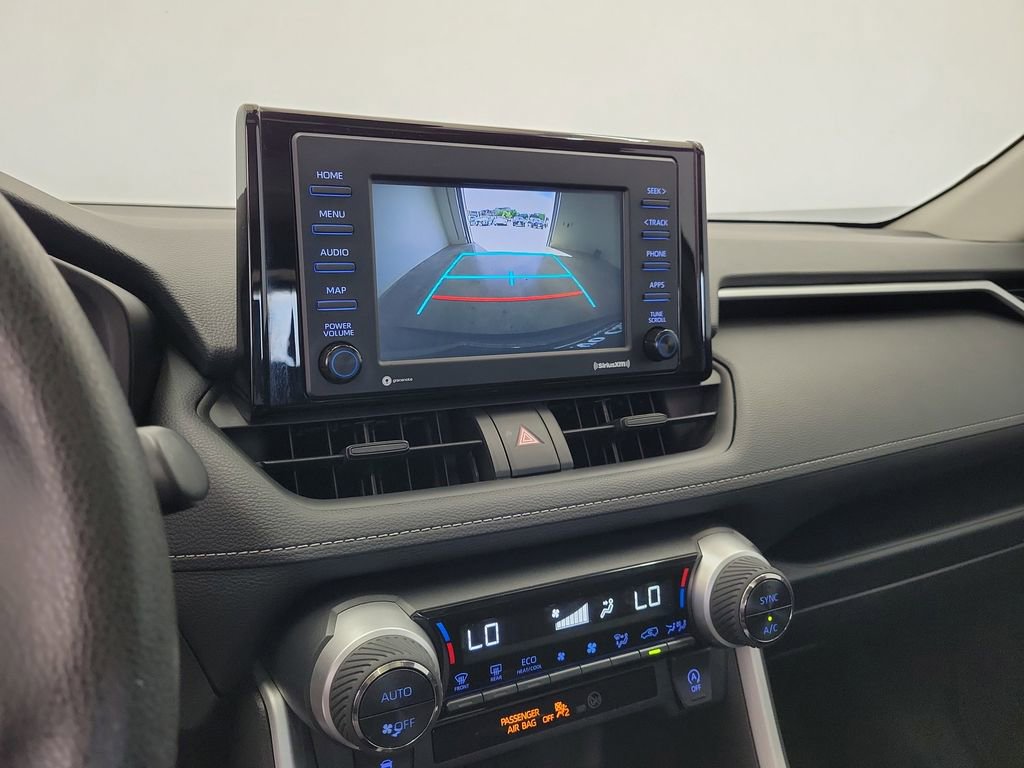 Used 2020 Toyota RAV4 XLE w/ Convenience Package FWD image 30