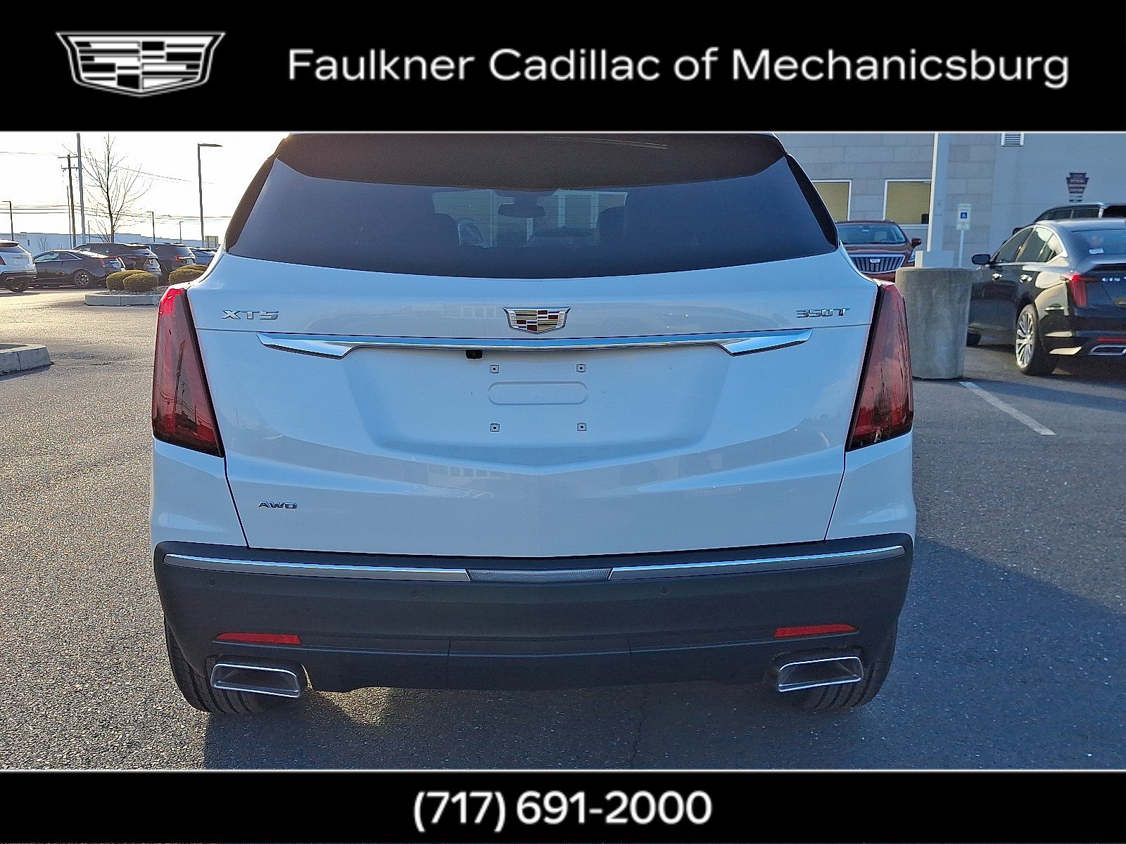 New 2026 Cadillac XT5 Luxury image 3