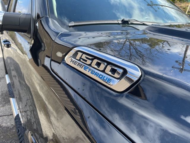 Used 2022 RAM 1500 Laramie AWD/4WD image 9