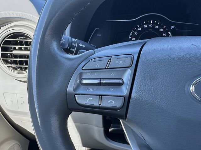 Used 2021 Hyundai Kona Limited image 28