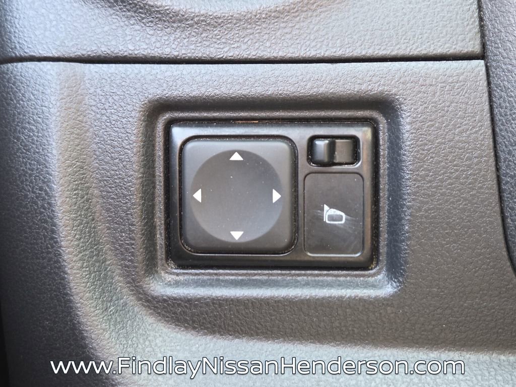 Used 2017 Nissan Versa S image 27