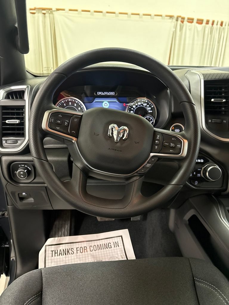 New 2026 RAM 1500 Express AWD/4WD image 12