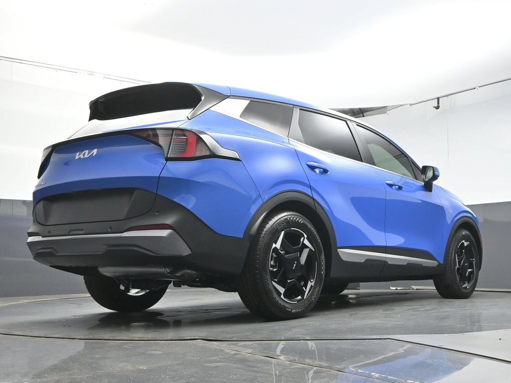 Used 2026 Kia Sportage EX FWD image 42