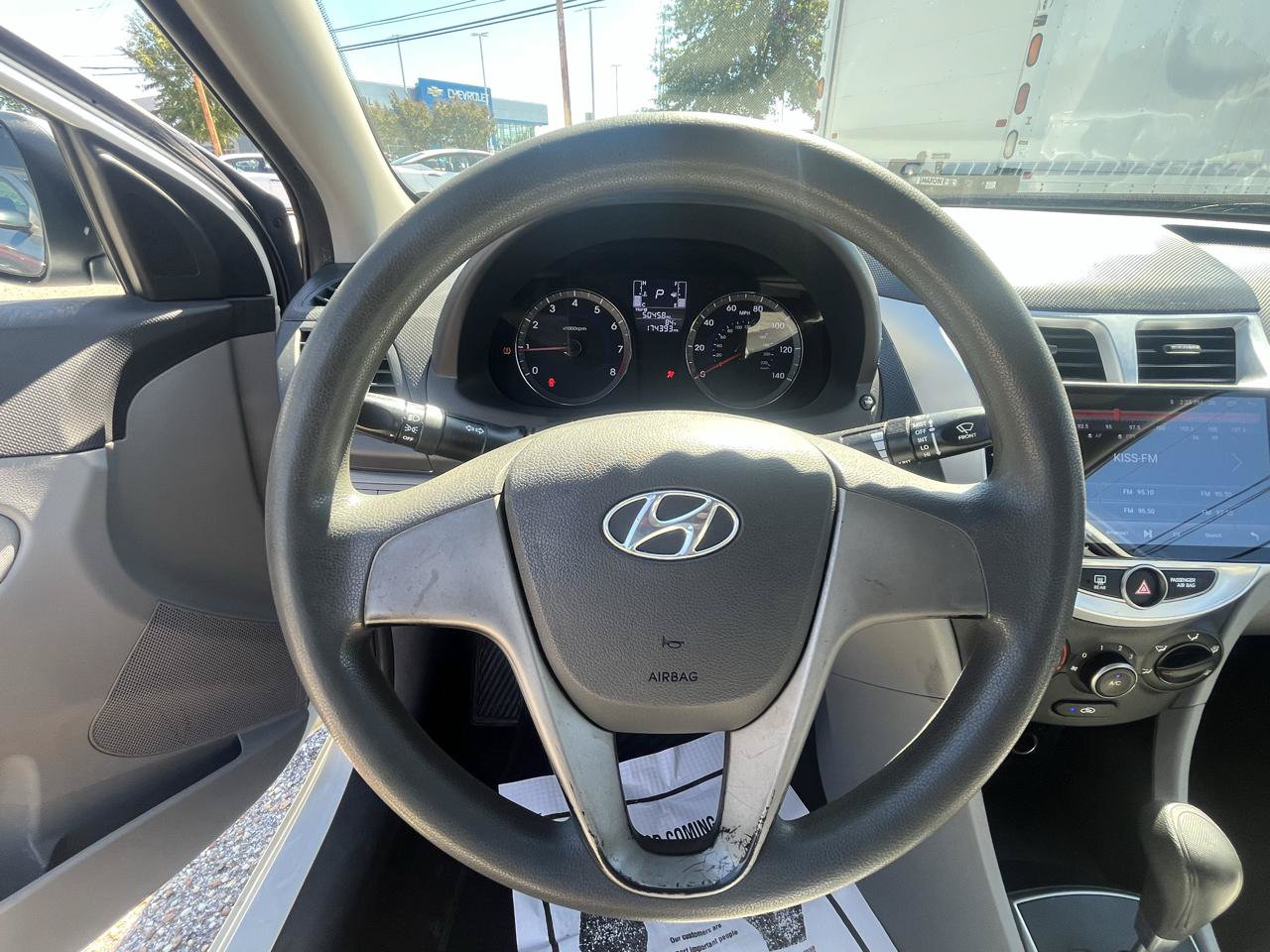 Used 2015 Hyundai Accent GLS FWD image 34
