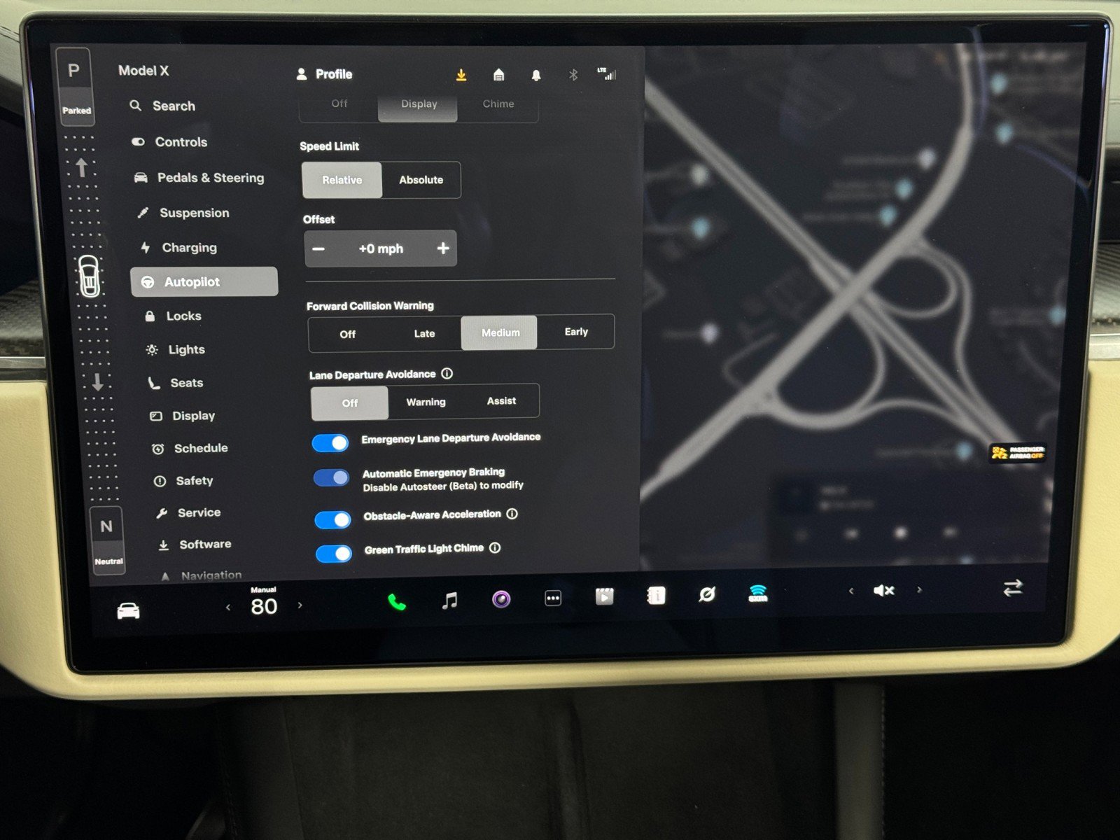 Used 2022 Tesla Model X Plaid image 29