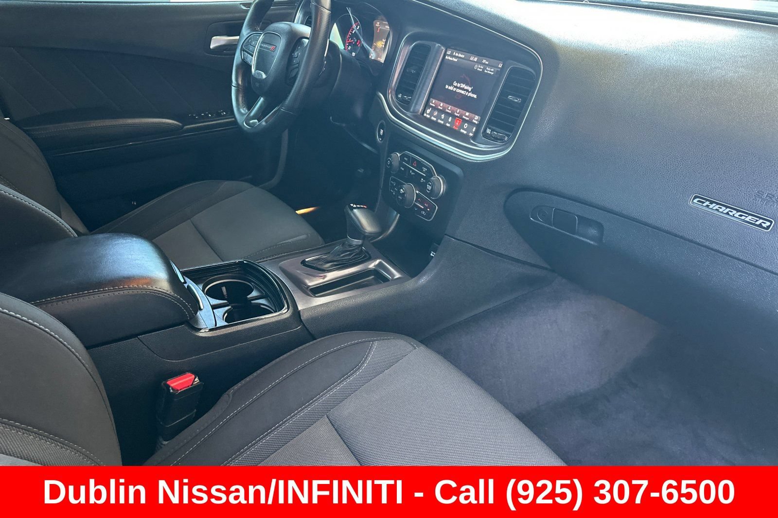 Used 2018 Dodge Charger R/T w/ Blacktop Package RWD image 19