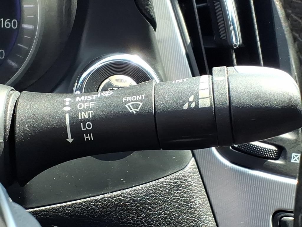 Used 2017 INFINITI Q60 3.0t AWD/4WD image 27