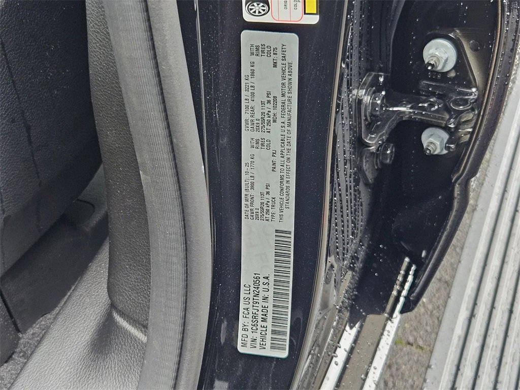 Certified 2026 RAM 1500 Laramie w/ Laramie Preferred Package image 34