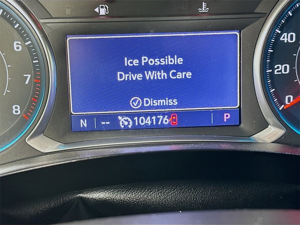 Used 2020 Chevrolet Traverse Premier w/ Redline Edition image 12