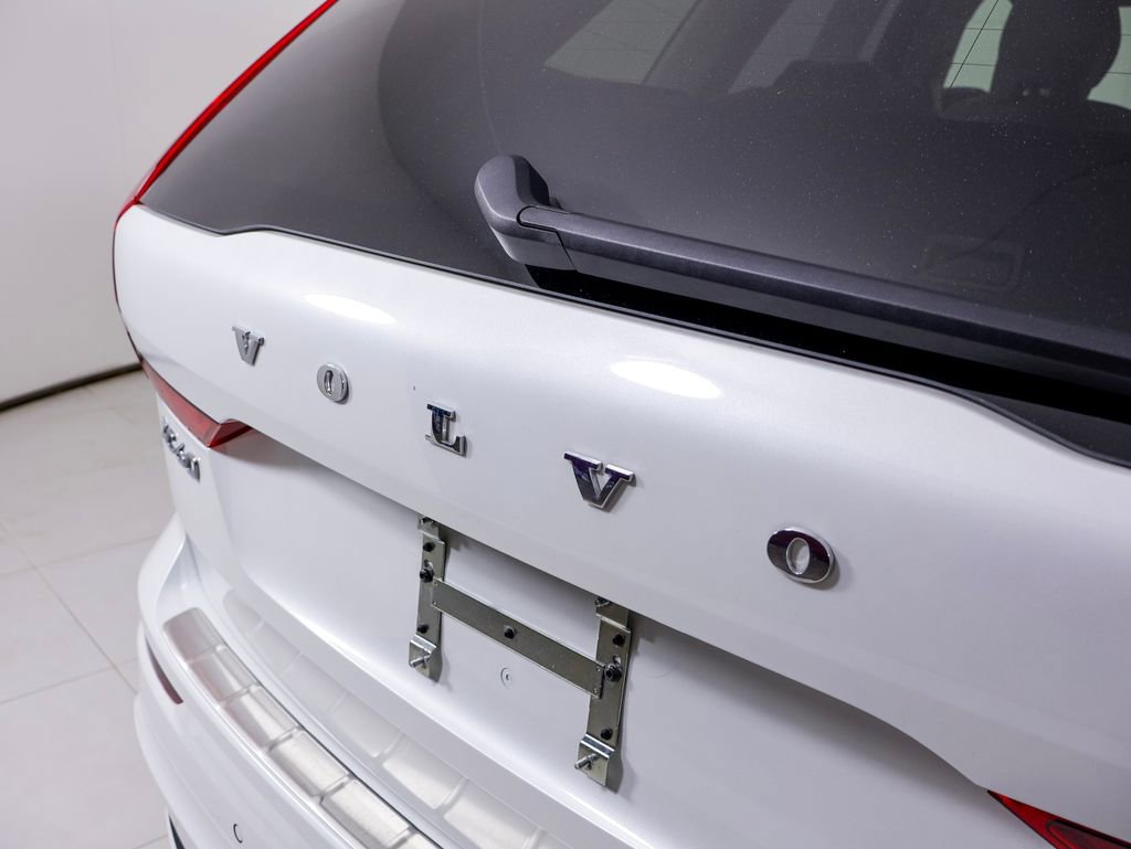 Used 2025 Volvo XC60 B5 Ultra w/ Protection Package Premier image 36