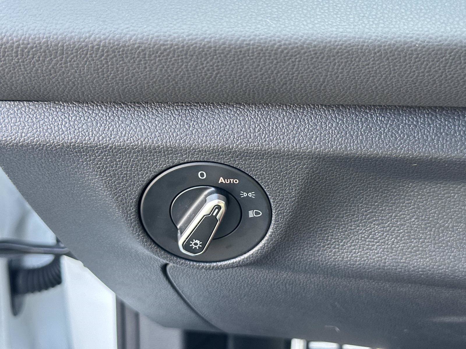 Certified 2026 Volkswagen Jetta Sport FWD image 21