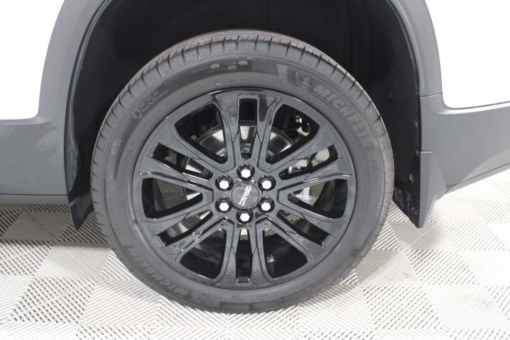 Used 2023 GMC Acadia SLE w/ Elevation Edition AWD/4WD image 43