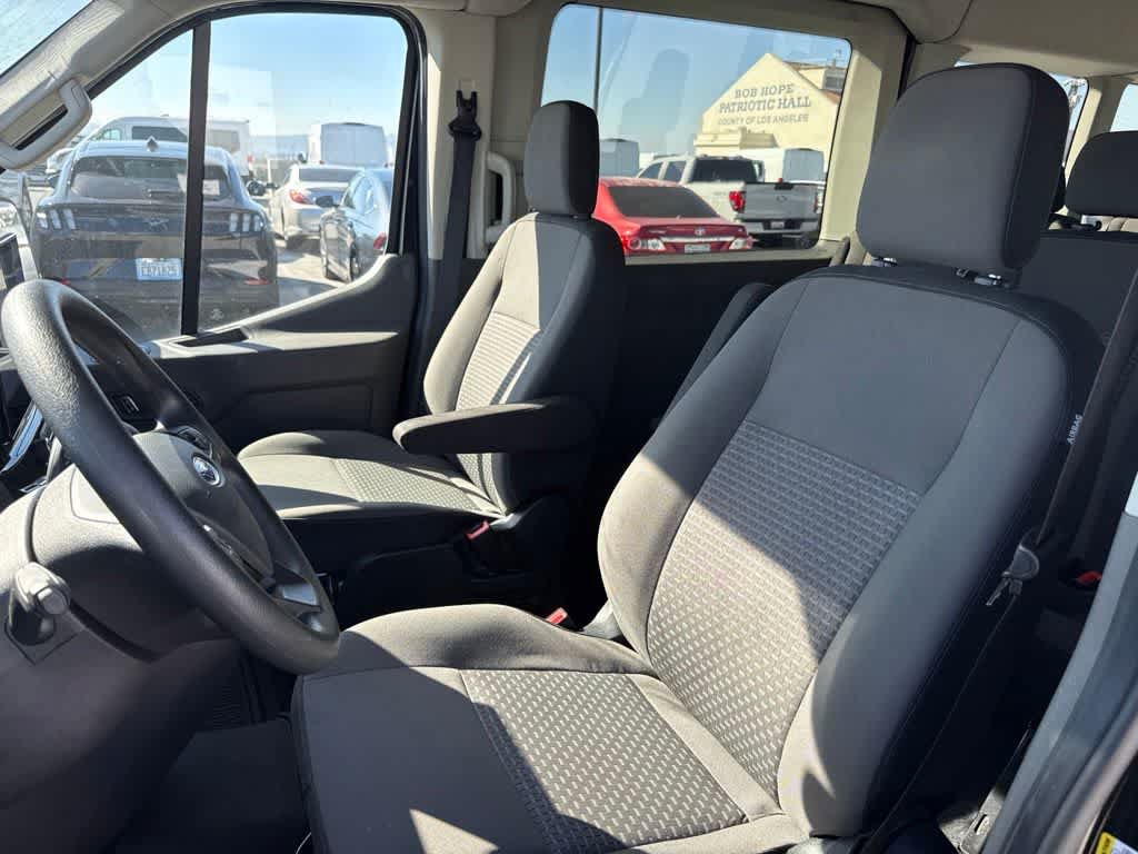 Used 2025 Ford Transit 350 XLT RWD image 12