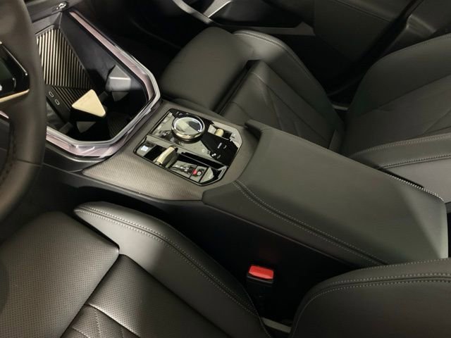 Certified 2025 BMW X3 xDrive30i AWD/4WD image 17