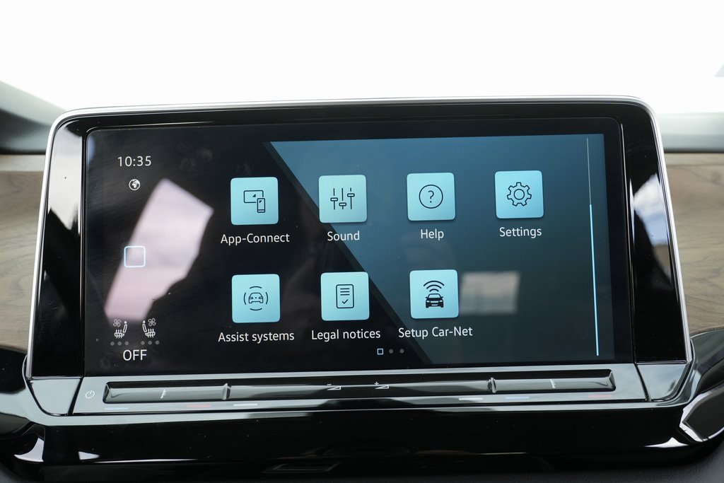 Used 2024 Volkswagen Atlas SE image 60