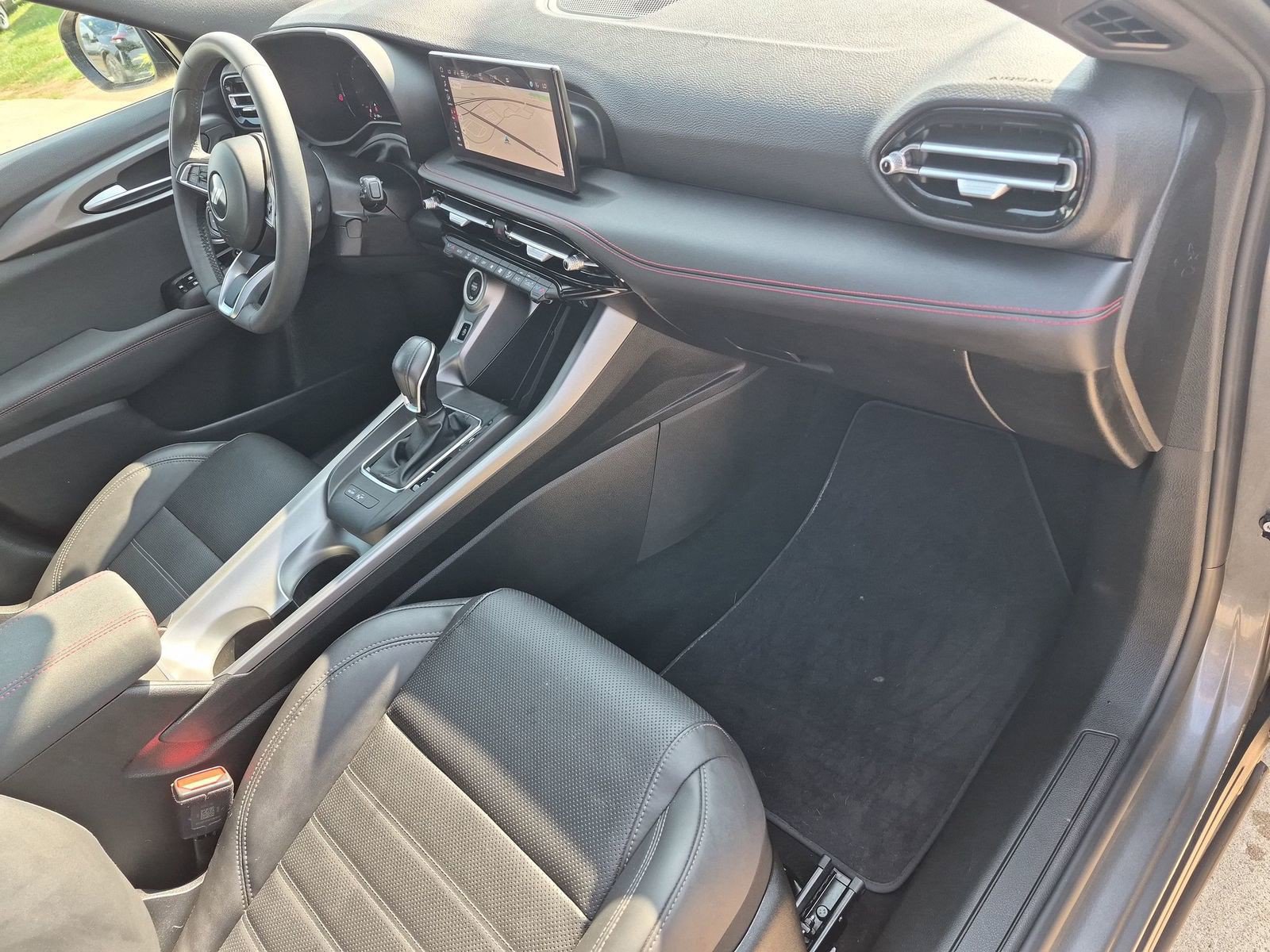 Used 2024 Dodge Hornet GT AWD/4WD image 37