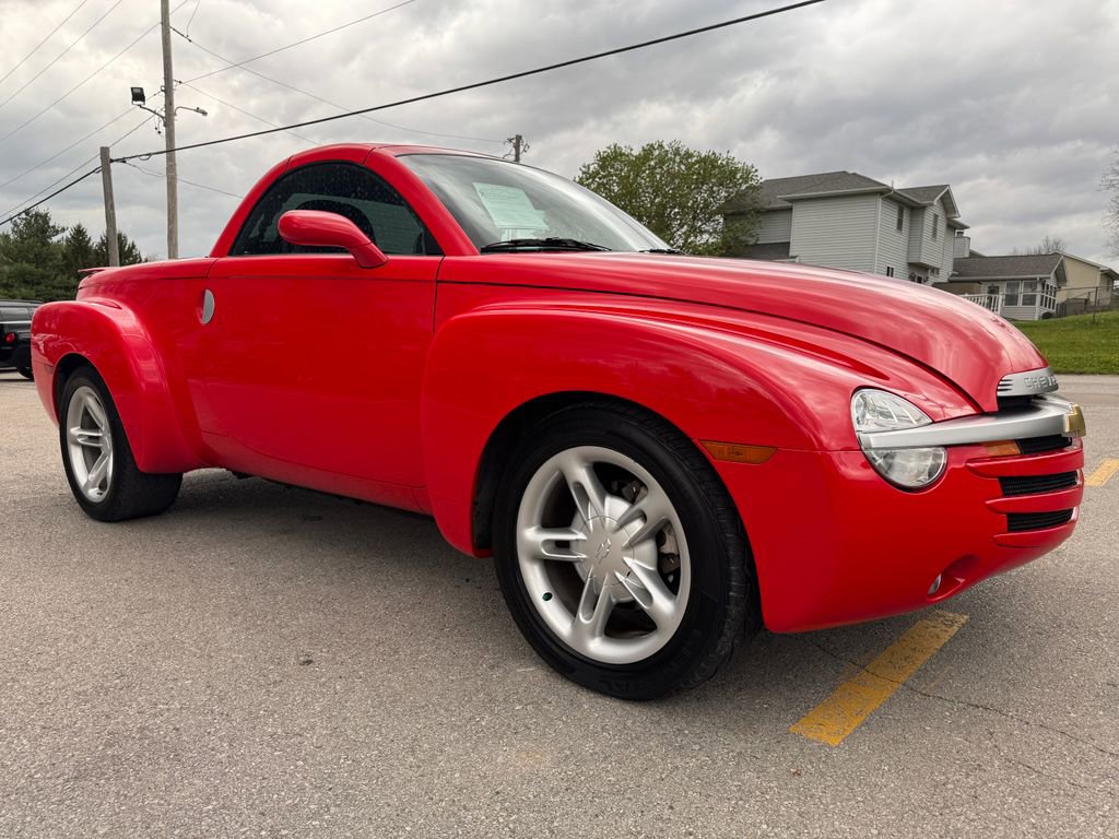 Used 2003 Chevrolet SSR RWD image 30