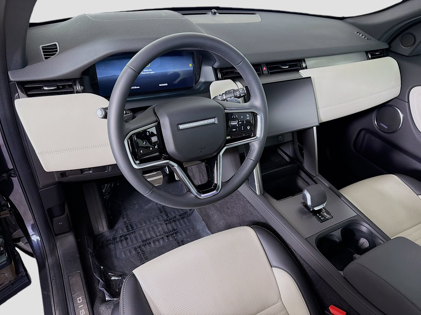 Certified 2025 Land Rover Discovery Sport Dynamic SE AWD/4WD image 10