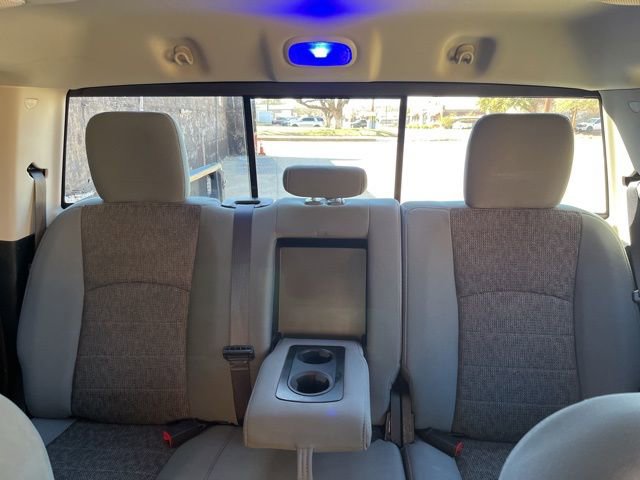 Used 2018 RAM 1500 SLT image 28