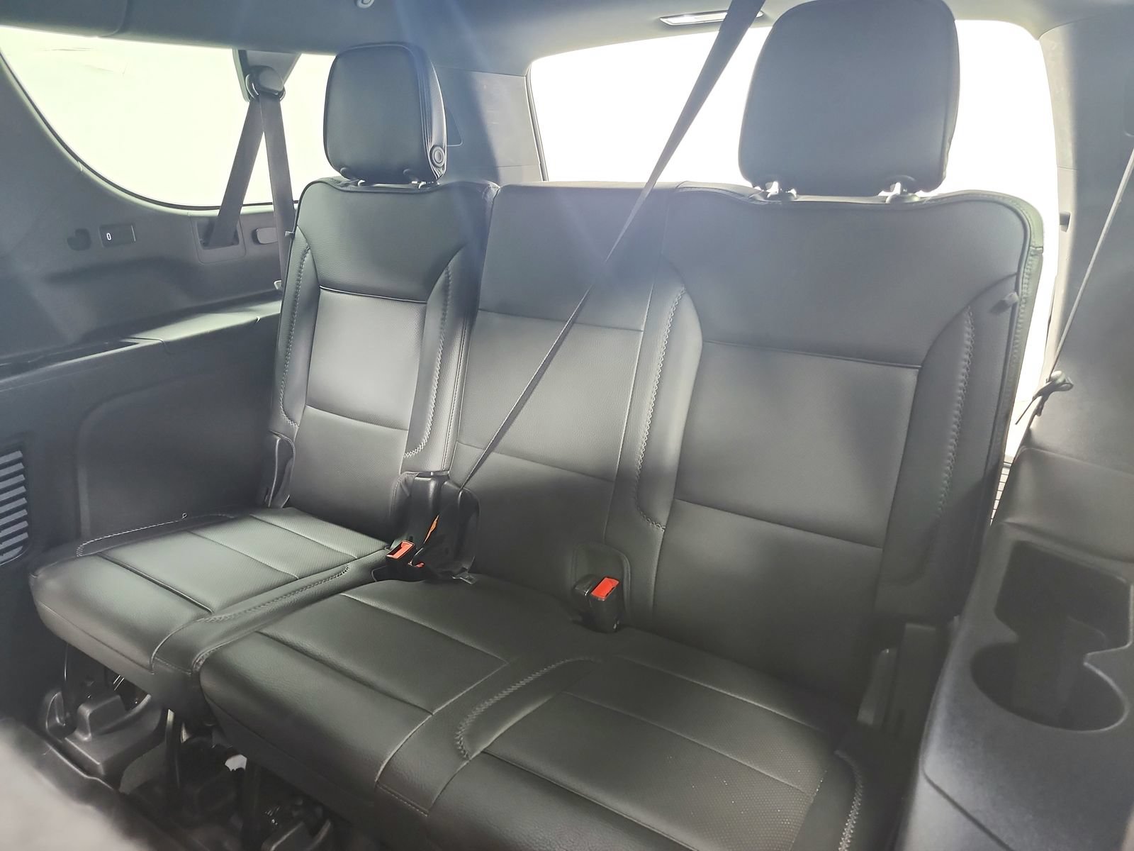 Used 2023 GMC Yukon XL Denali RWD image 43