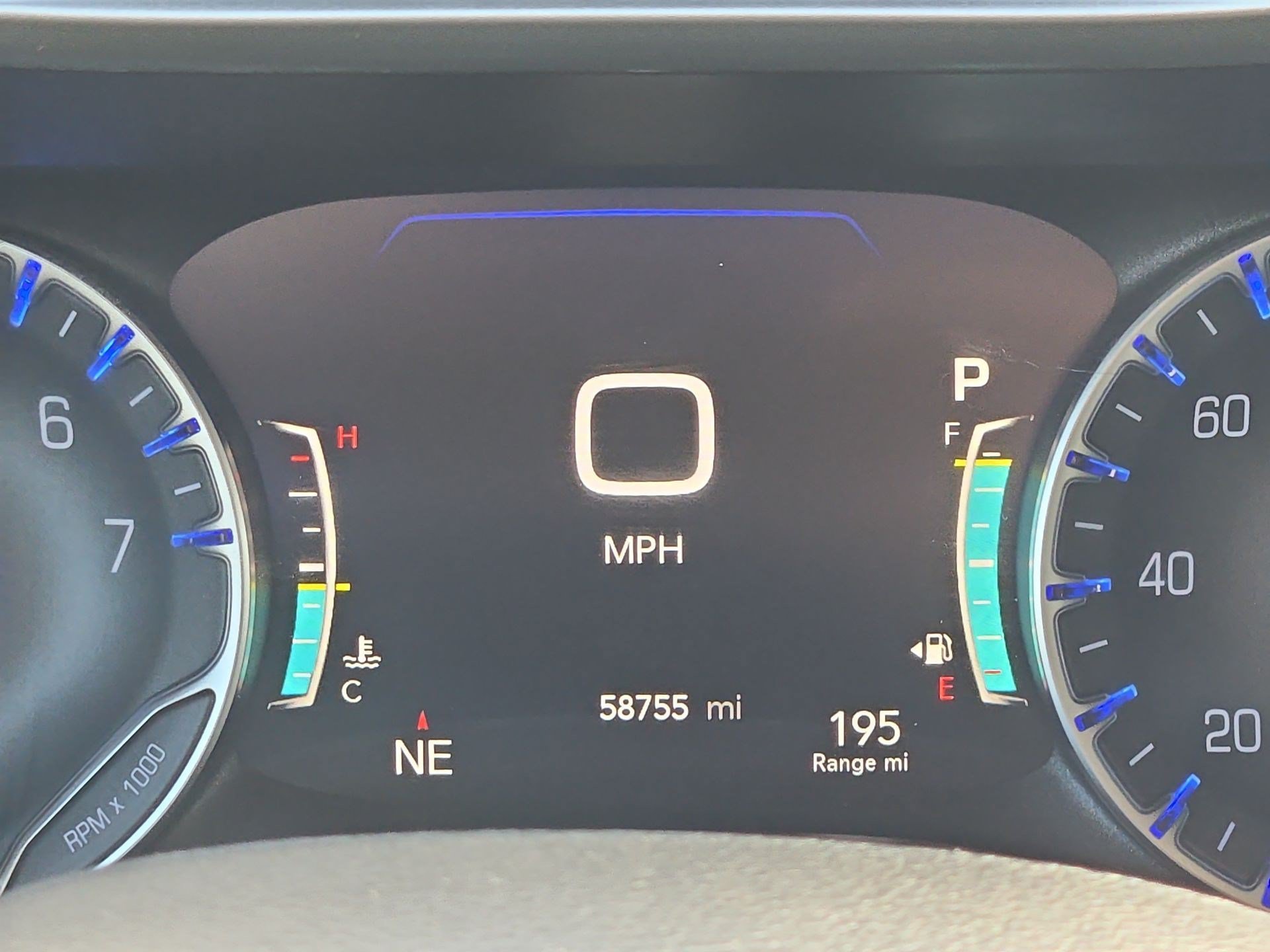 Used 2023 Chrysler Pacifica Touring-L FWD image 22