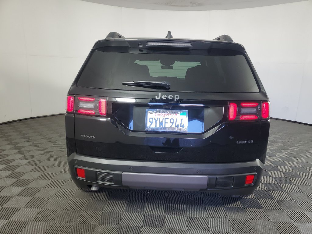 Used 2026 Jeep Cherokee Laredo AWD/4WD image 5
