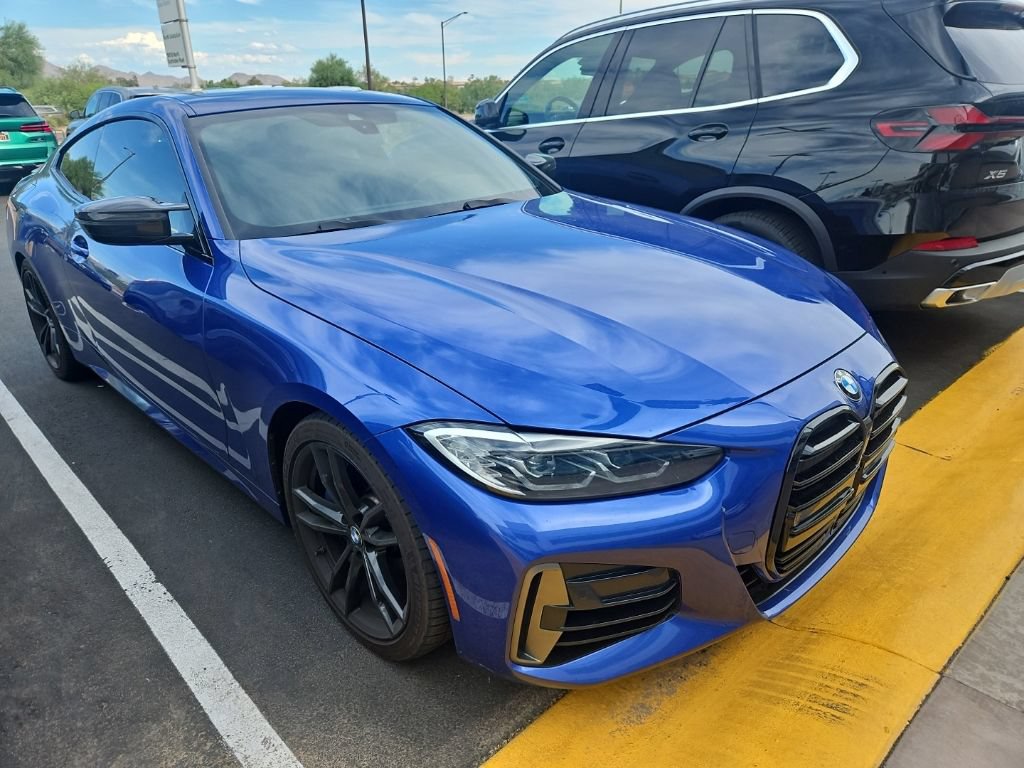 Used 2022 BMW M440i Coupe w/ Premium Package RWD image 2